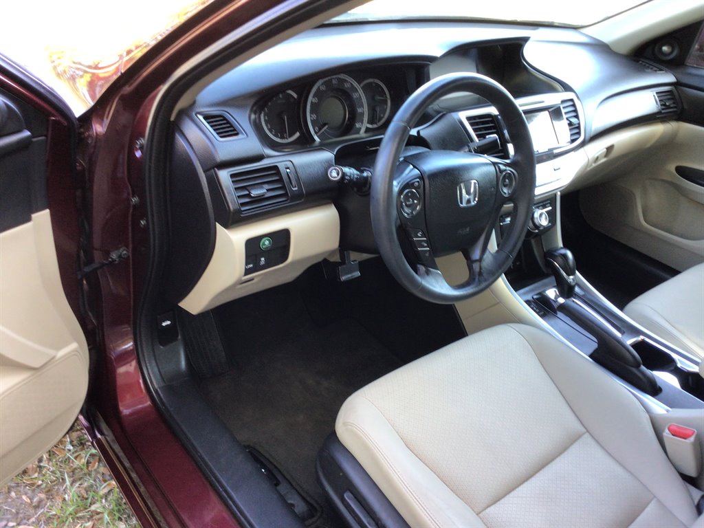 2013 Honda Accord EX-L - Photo 7