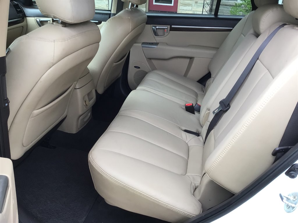 2011 Hyundai Santa Fe Limited - Photo 6
