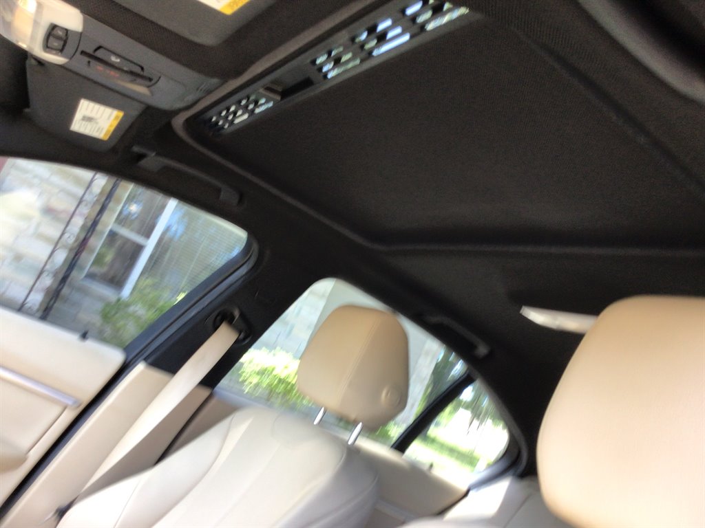 2016 BMW 3 Series 328i - Photo 8