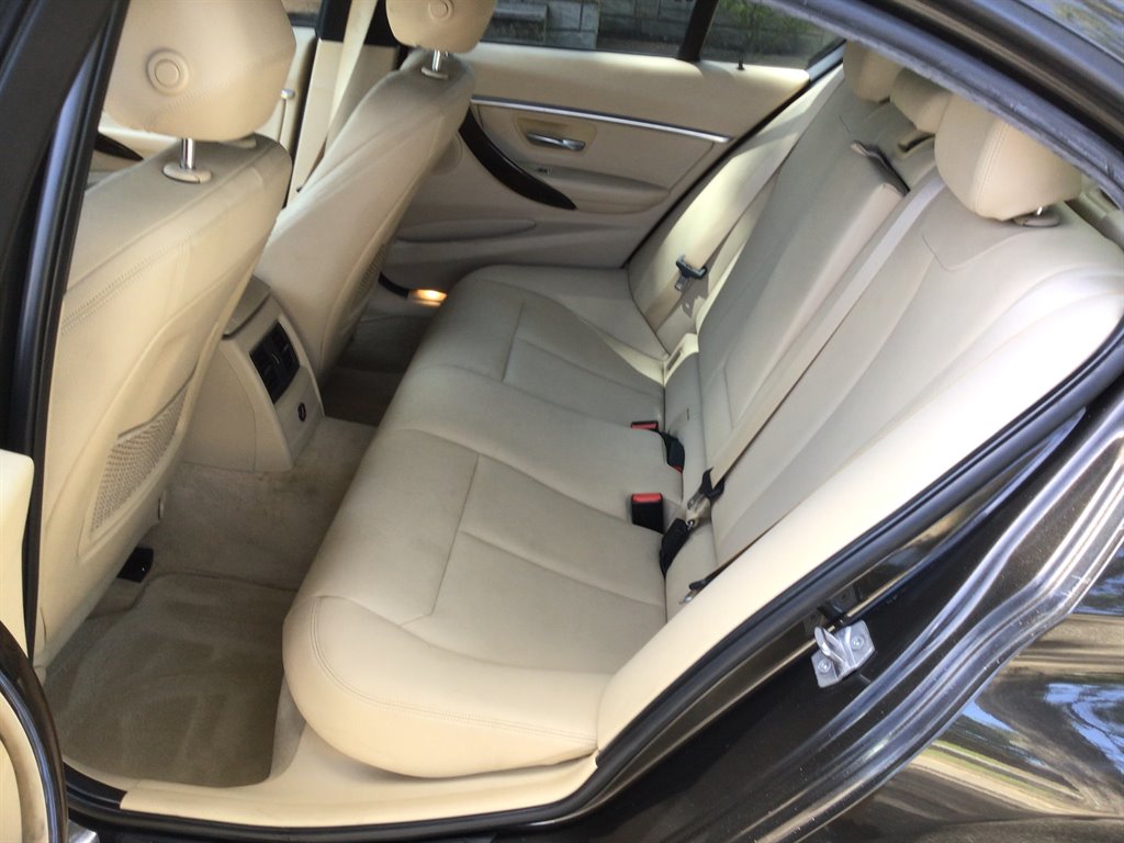 2016 BMW 3 Series 328i - Photo 7
