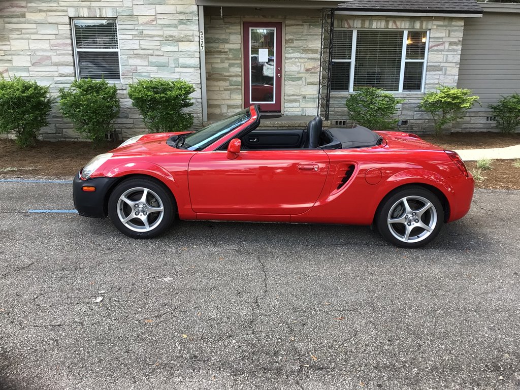 2004 Toyota MR2 Spyder