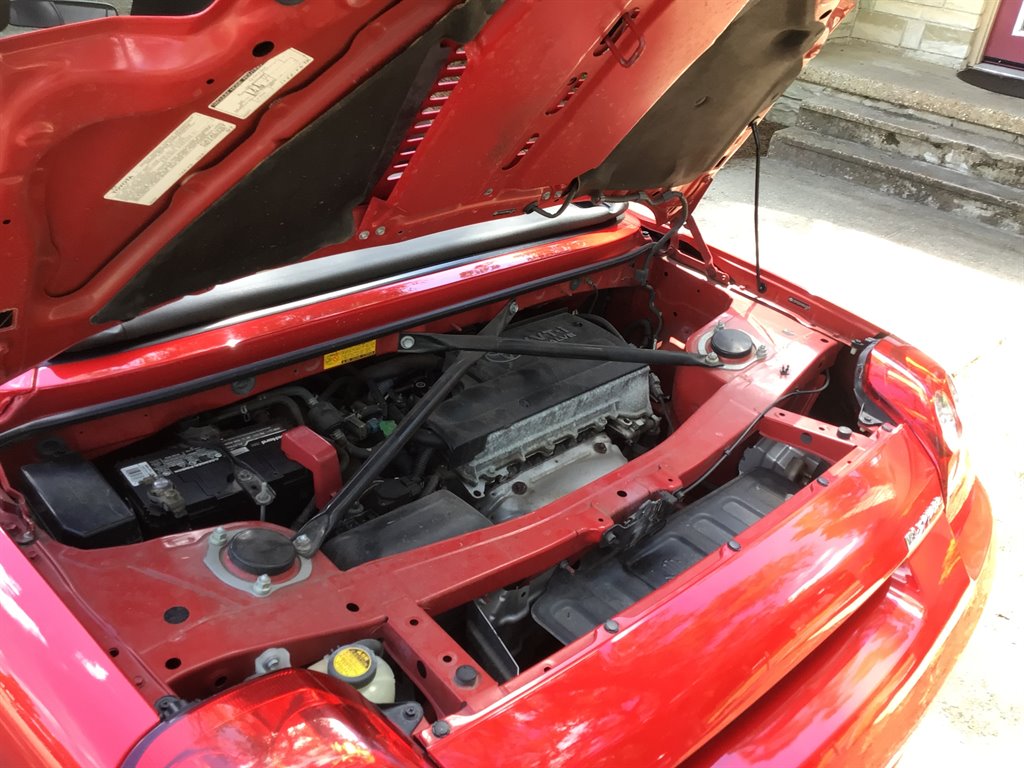 2004 Toyota MR2 Spyder Base - Photo 11