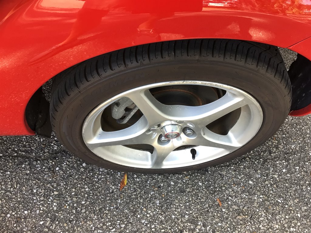 2004 Toyota MR2 Spyder Base - Photo 13